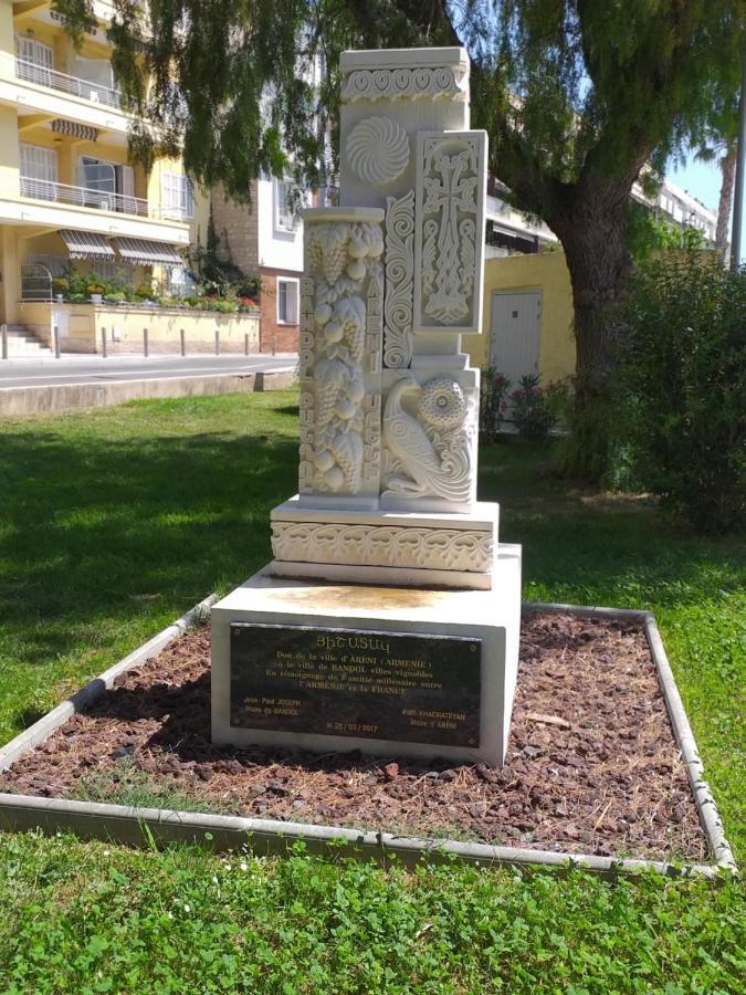 Joli Studio Res Au Calme En Rez De Jardin A Bandol. Exteriér fotografie