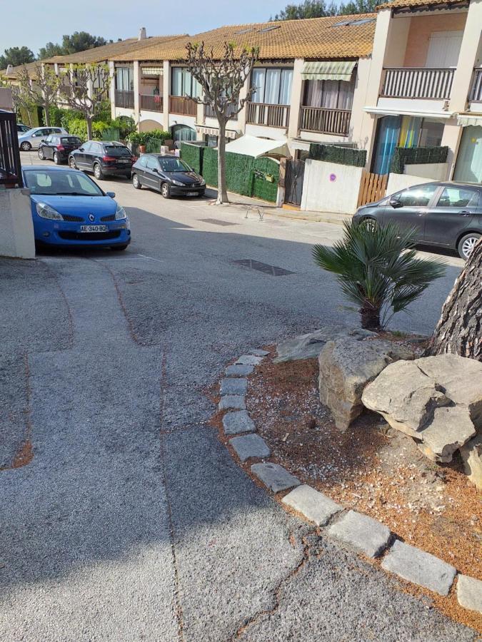 Joli Studio Res Au Calme En Rez De Jardin A Bandol. Exteriér fotografie